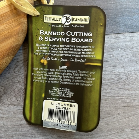 NWT Totally Bamboo Surfer Cheese Board/Cutting board - Picture 4 of 9